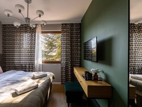 pokój dwuosobowy z łazienką