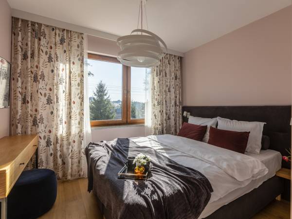 pokój dwuosobowy z łazienką