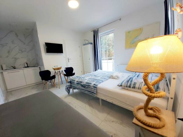 Astoria pokoje i apartamenty.