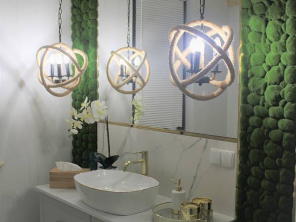 Domek Hampton nad jeziorem z jacuzzi całorocznym