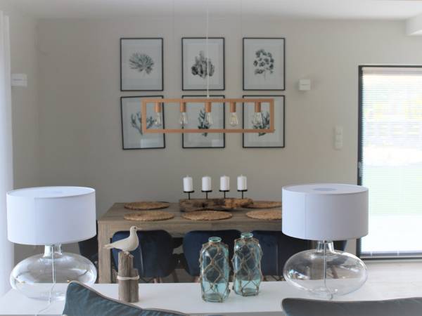 Domek Hampton nad jeziorem z jacuzzi całorocznym