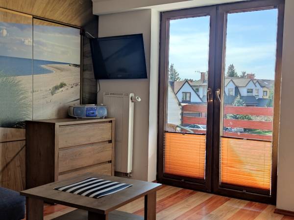 POKÓJ DWUOSOBOWY Z ŁAZIENKĄ I BALKONEM.