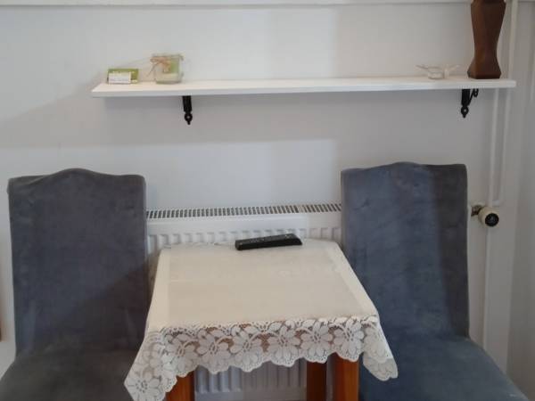 Pokój nr 5 z aneksem kuchennym 