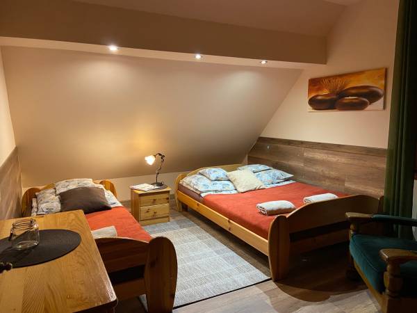 Apartament Pomarańczowy -sypialnia