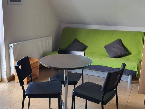 Pokoje Gościnne Na Wczasowej