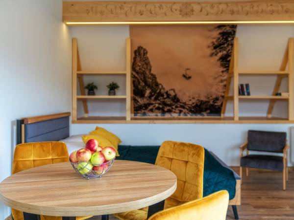 Apartament Kolorowe Poduszki