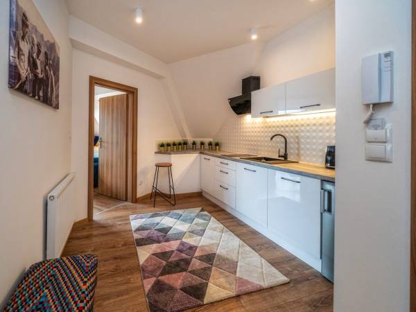 Apartament Kolorowe Poduszki