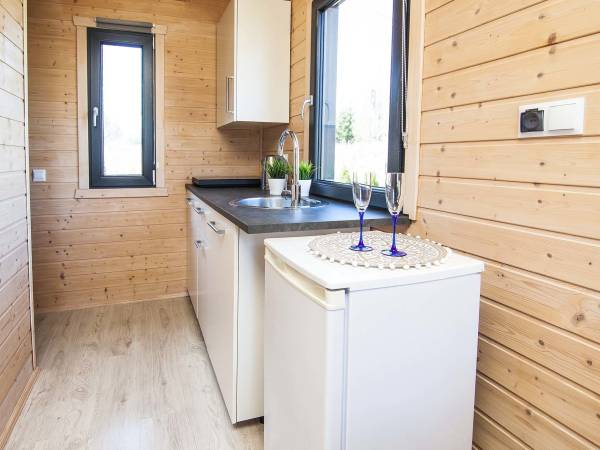 Szary 6 osobowy blizniak-aneks kuchenny