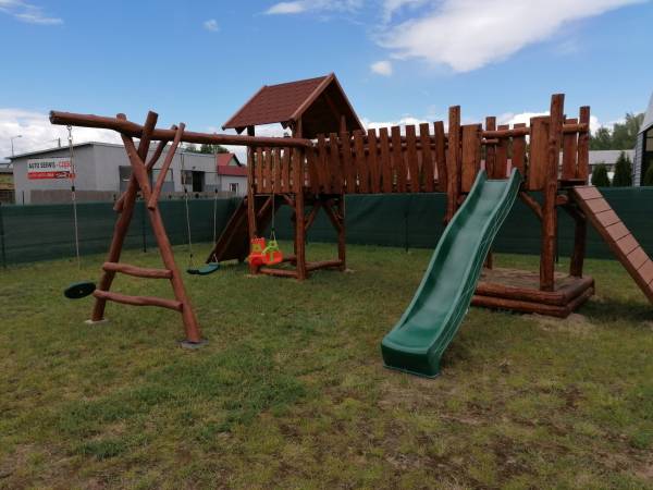 Plac zabaw dla dzieci 