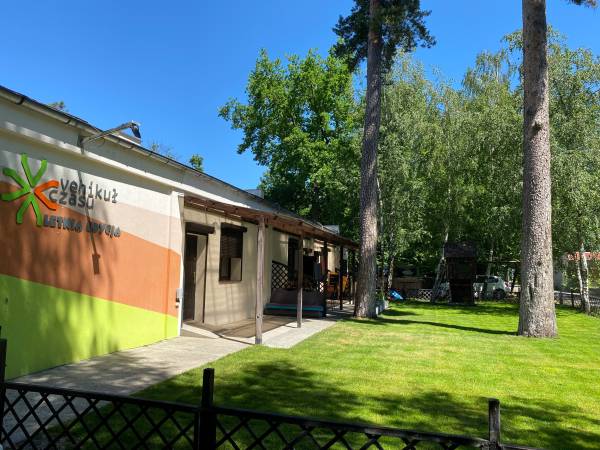 Domki i Pokoje Vehikuł Czasu