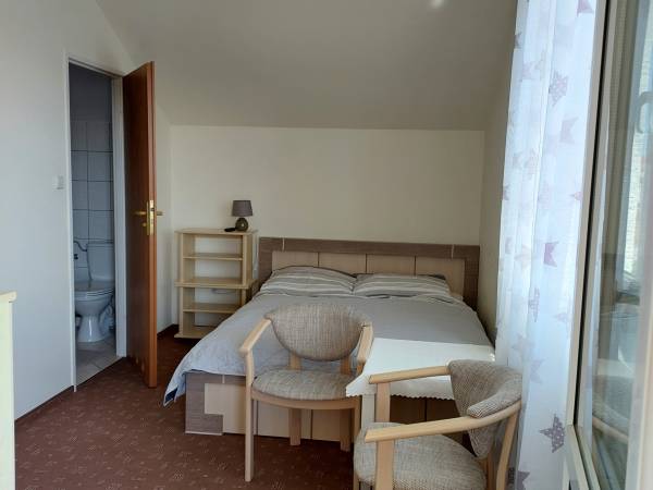 Pok.2-os. na drugim piętrze 