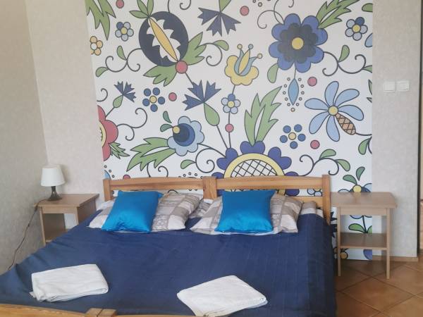 Pokój nr 4 - 4 osobowy z łazienką i balkonem 