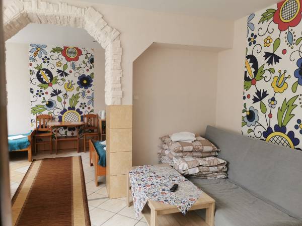 Pokój nr 15 - 4/5 osobowy z oddzielnym wejściem 