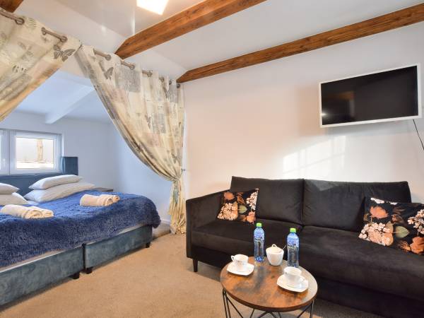 DOMEK Brzozowe Wzgórze 