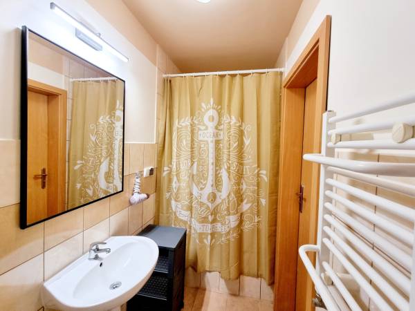  NR C . Pokój 4 os. z balkonem