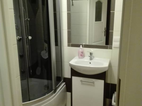 Łazienka 4 os. pokój