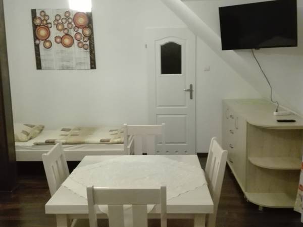 Pokój 3 os. z balkonem