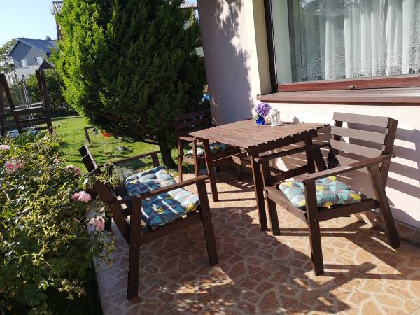taras przy pokoju