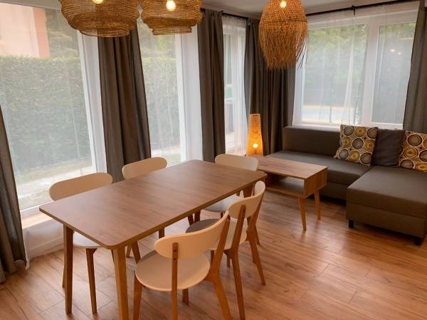 PENSJONACIK PODDĄBIE 1