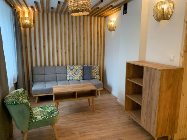 PENSJONACIK PODDĄBIE 1