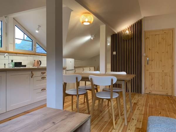 PENSJONACIK PODDĄBIE 1