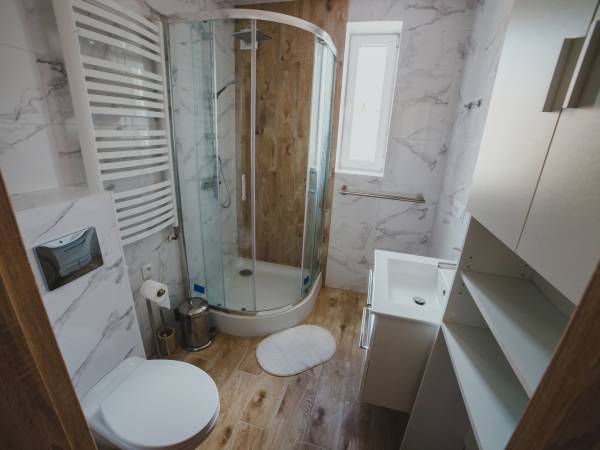 WYNAJEM KWATER WIOLETTA ŚWIĄTEK