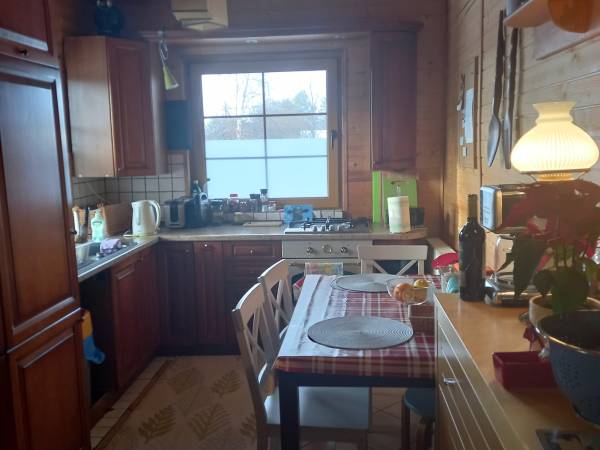 Kuchnia w dużym domu