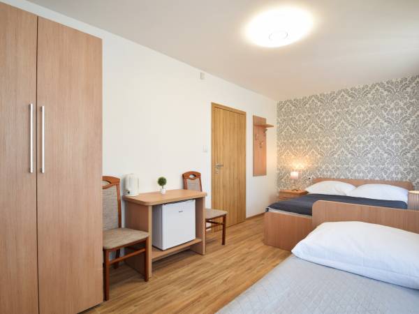 Pokój 3 osobowy nr 6