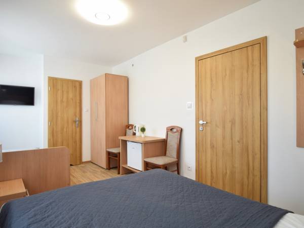 Pokój 3 osobowy nr 6