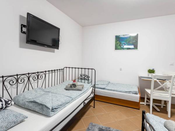 pokój nr 10 w suterenie