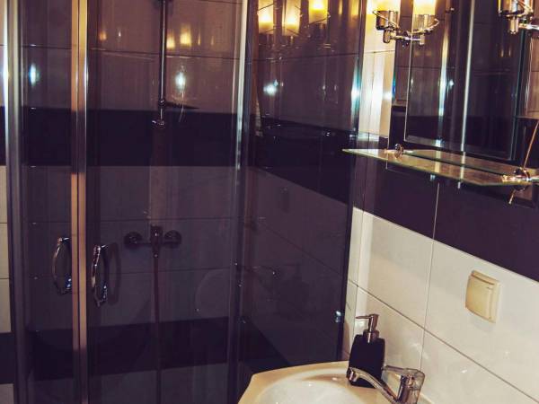 ,,Domki Zielona Dolina"