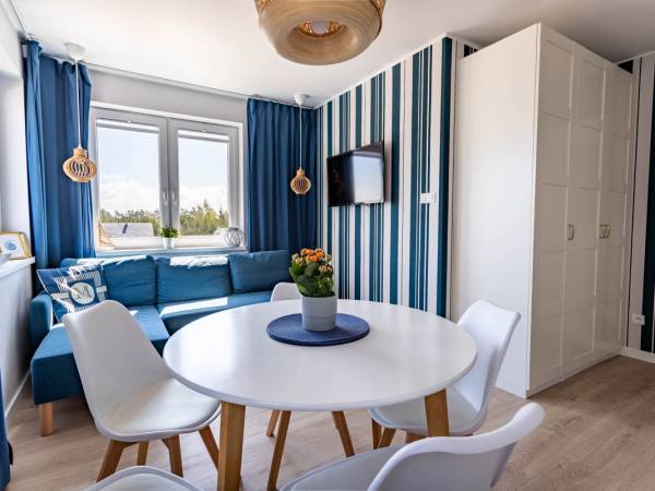 Apartament z balkonem -część dzienna