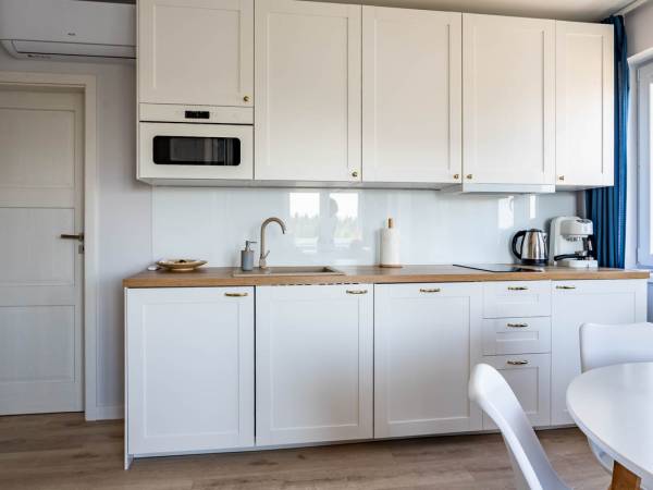 Apartament z balkonem -aneks kuchenny