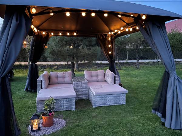 pawilon z wypoczynkiem