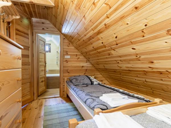 Dwa całoroczne domki w Karwicy