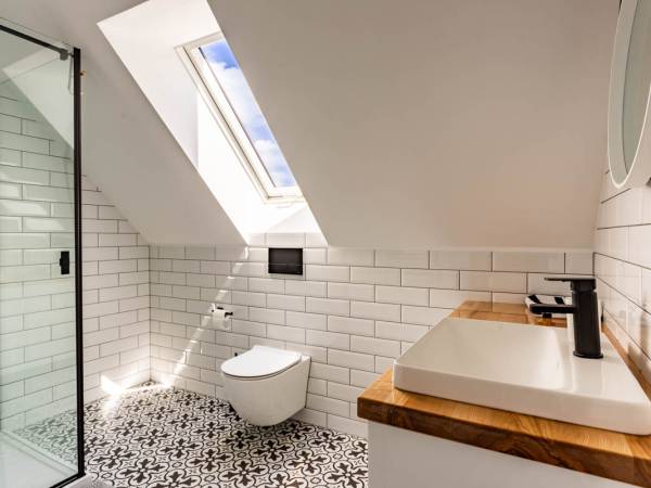 Łazienka nr 2, I piętro, dom całoroczny.