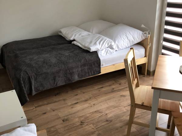 Pokój (2+1+1) z prywatną łazienką