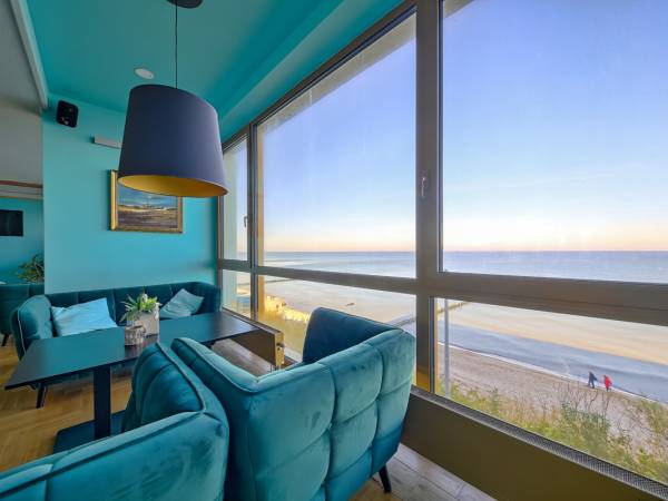 Hotel Wodnik - Twój Hotel z widokiem na morze