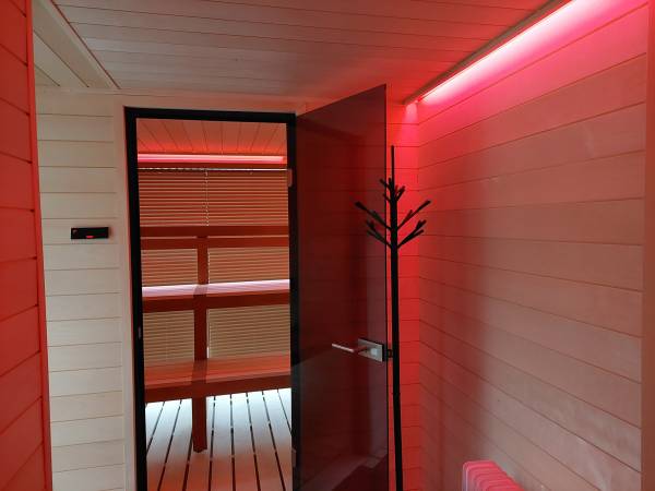 Sauna i fotel masujący