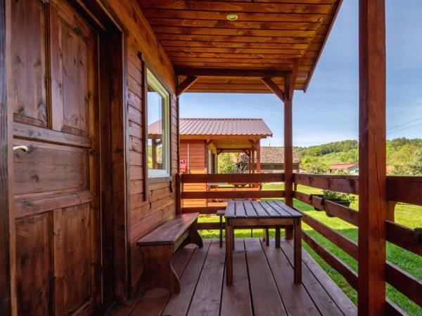 Domki Letniskowe W Ogrodzie