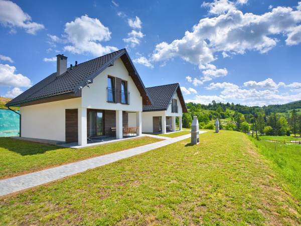 Chaty na Skalistym Wzgórzu