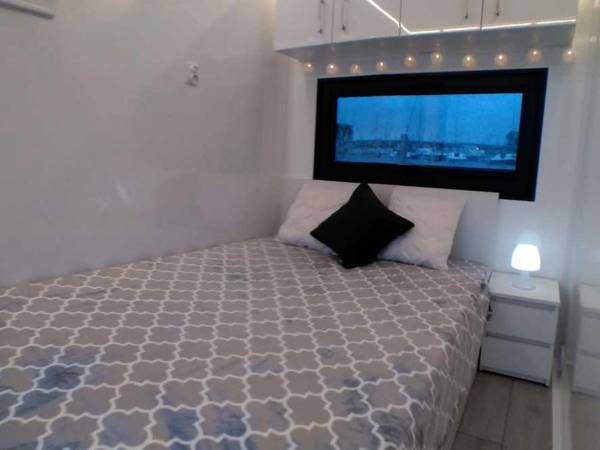 Domki na wodzie "Arka" z rowerem wodnym, parkingiem, 300 metrów do Morza ! Centrum Mielna 