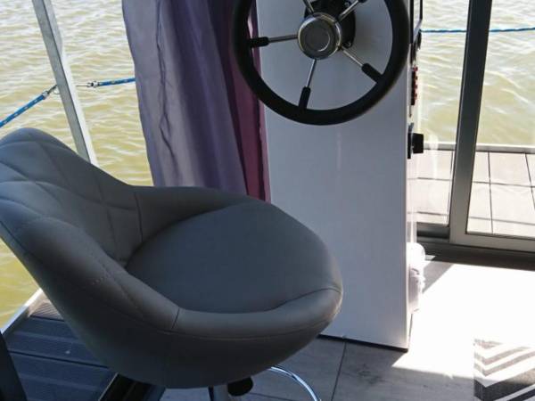 Domki na wodzie "Arka" z rowerem wodnym, parkingiem, 300 metrów do Morza ! Centrum Mielna 