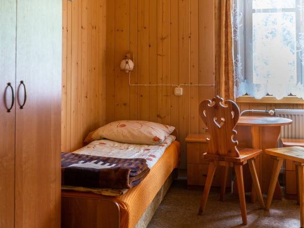 Pokój dwuosobowy z łazienką