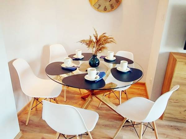 Apartament - jadalnia