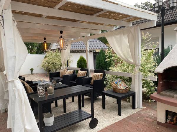 VILLA MARE APARTAMENTY POBIEROWO