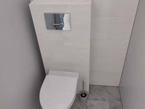 łazienka pola namiotowego