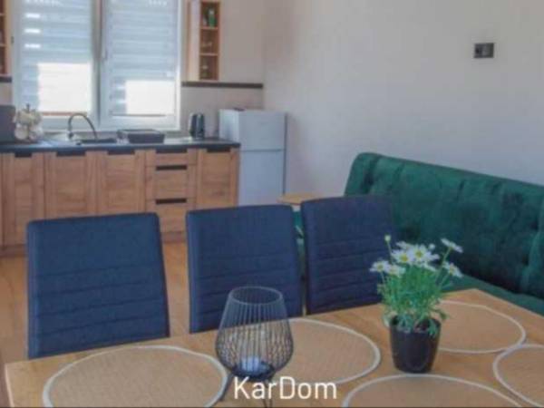 Aneks kuchenny i pokój wypoczynkowy