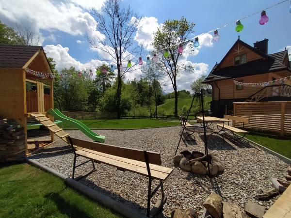 Miejsce na ognisko/grilla - plac zabaw