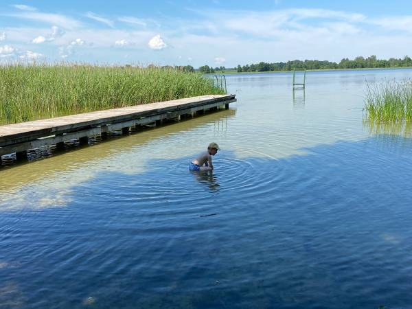 wiejska plaża w Ławkach